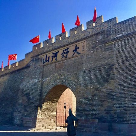 Time Traveller Hotel - Near The Grass Skyline, Dajingmen, Zhangjiakoubu, 20 Minutes Away From Zhangjiakou High-Speed Railway Station, Free Ice Cream, Mineral Water, Coffee, Snacks And Laundry Service, English Communication Well Exterior photo